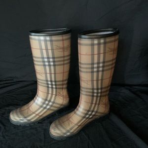 Burberry classic print rain boots